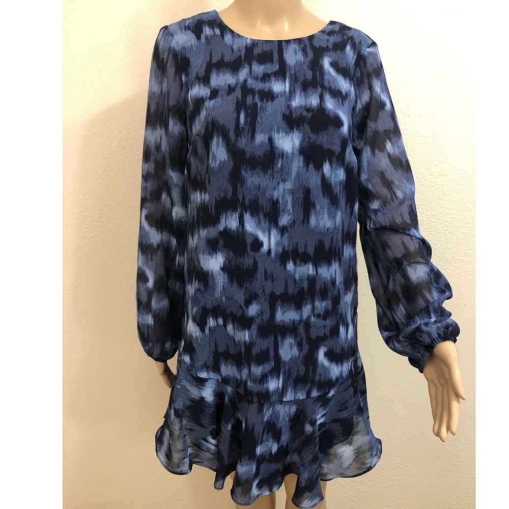 🆕 BCBGMAXAZRIA Blue Cammo Long Sleeve Hi Low Dres